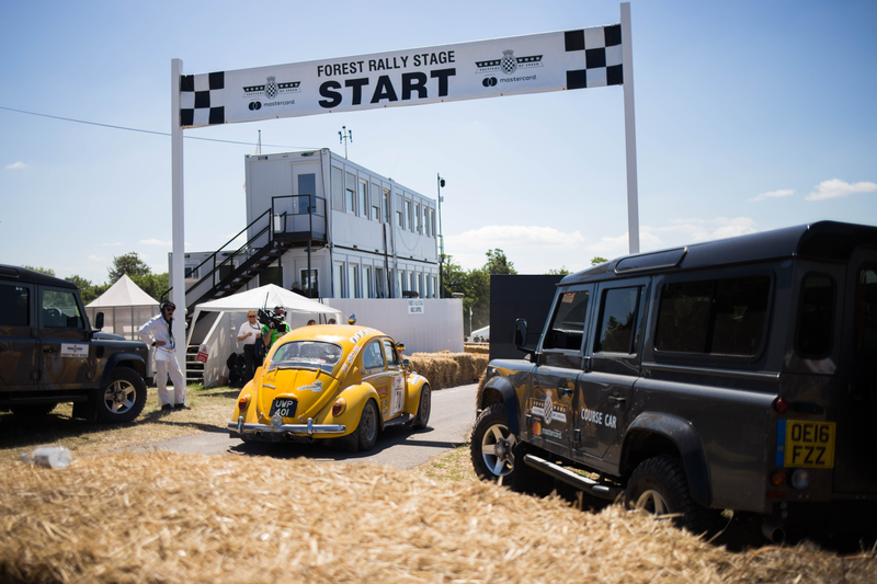 Illustration for article titled The 2017 Goodwood Festival Of Speed Master Gallery: In Motion